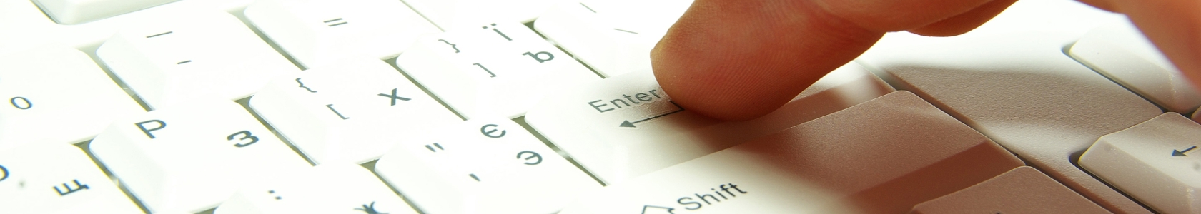 Picture of keyboard and hand